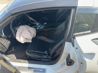 2015 Chevrolet Corvette Z51 3LT - Interior Front Seat Image